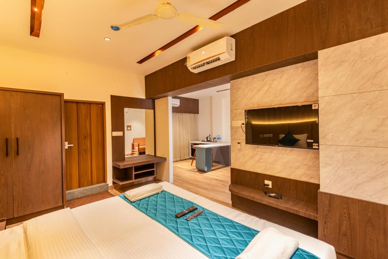 Hotel Stay Bella Kozhikode Exteriör bild