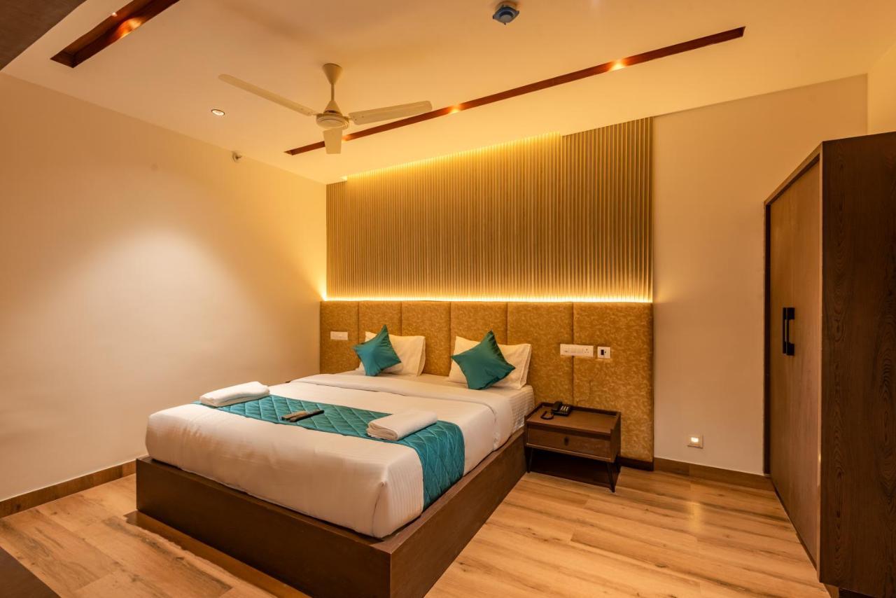 Hotel Stay Bella Kozhikode Exteriör bild