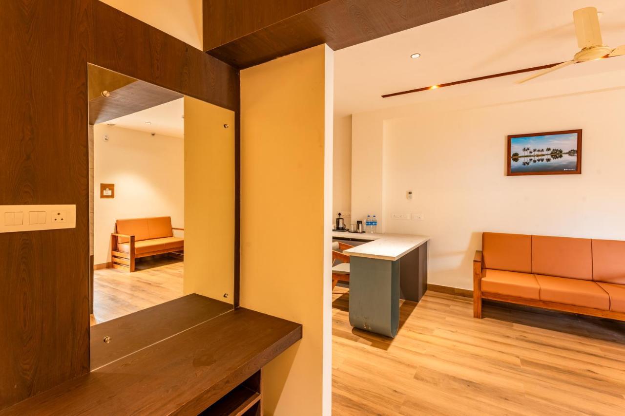 Hotel Stay Bella Kozhikode Exteriör bild