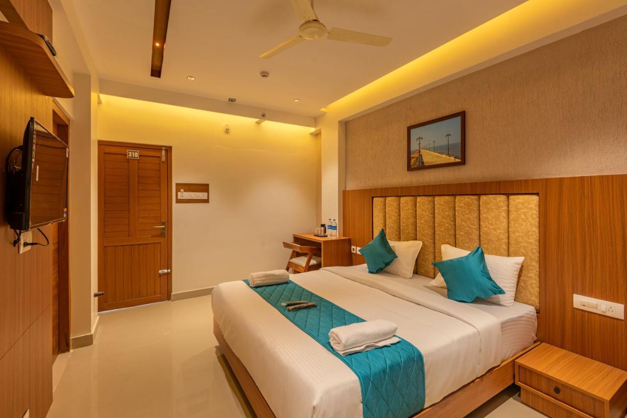 Hotel Stay Bella Kozhikode Exteriör bild