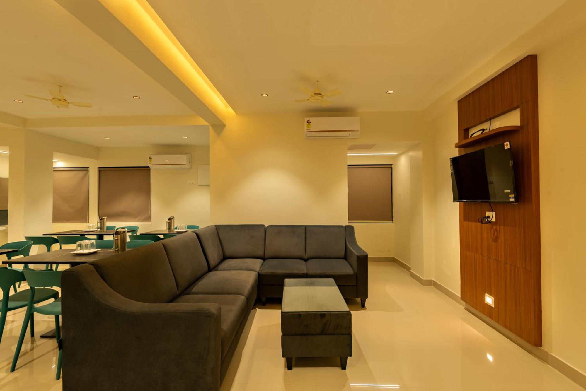 Hotel Stay Bella Kozhikode Exteriör bild