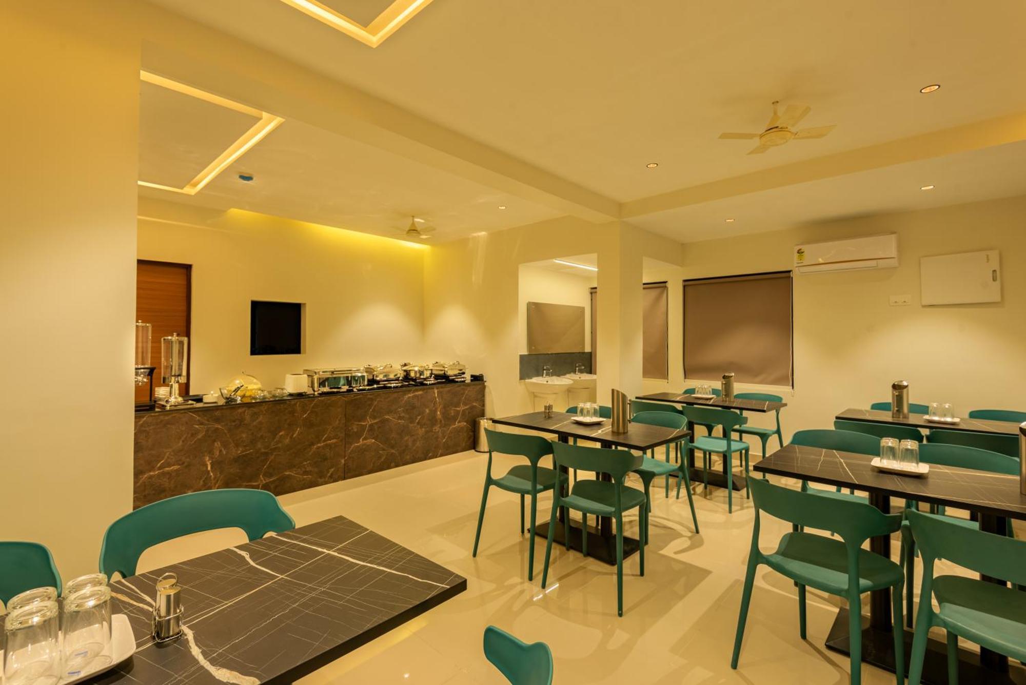 Hotel Stay Bella Kozhikode Exteriör bild