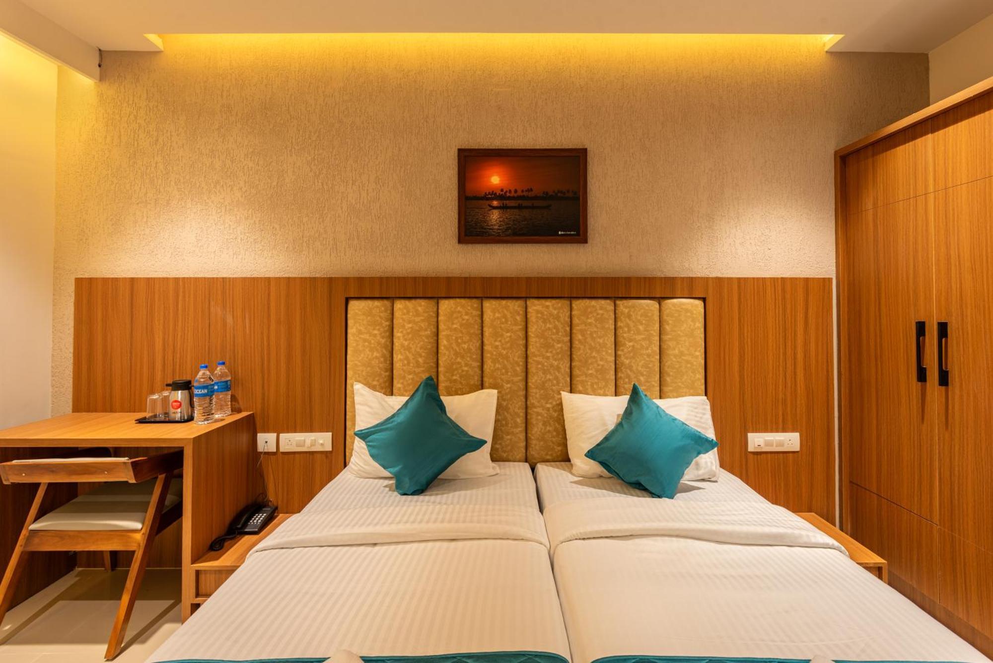 Hotel Stay Bella Kozhikode Exteriör bild