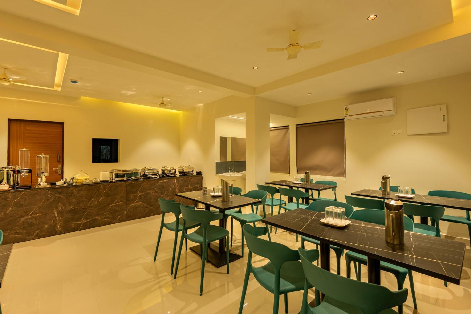 Hotel Stay Bella Kozhikode Exteriör bild